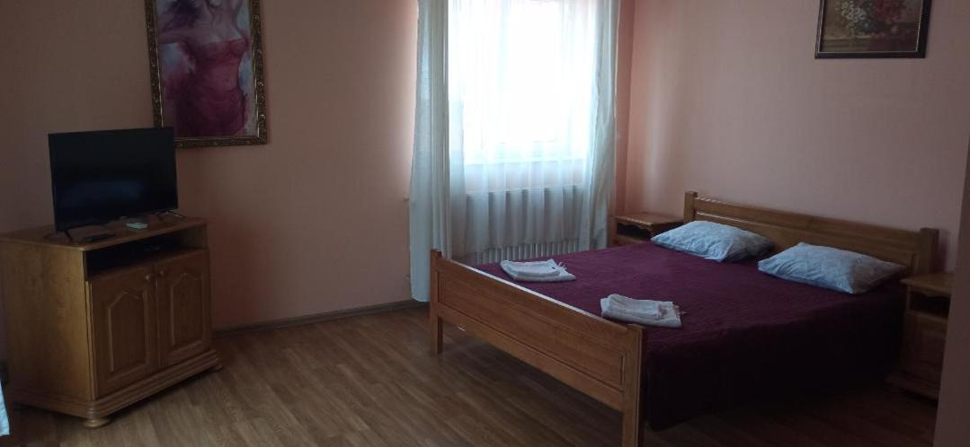 Hotel Nikolet Moukatcheve Extérieur photo